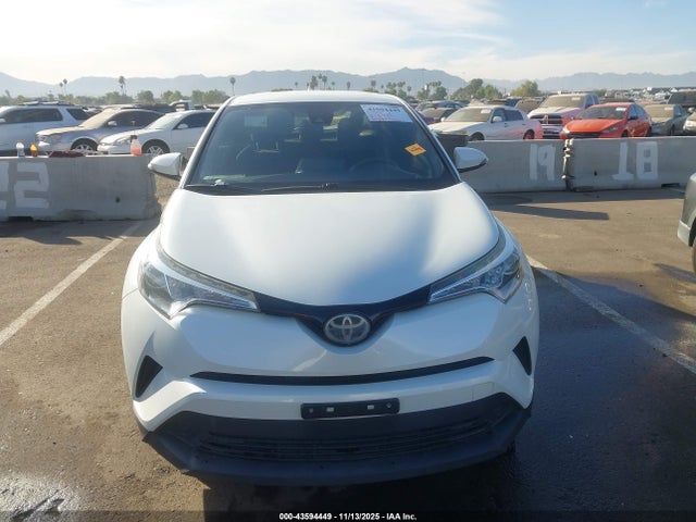 Toyota C-HR LE 2019 JTNKHMBX9K1033249 Image 13