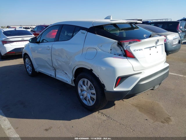 Toyota C-HR LE 2019 JTNKHMBX9K1033249 Image 3