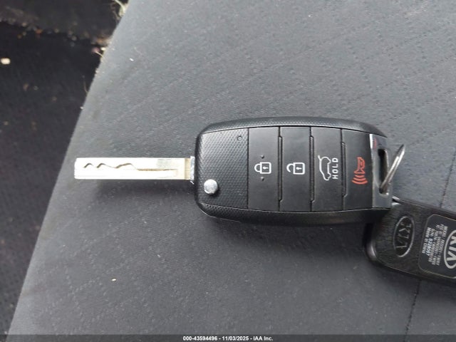 2018 KIA SORENTO 5XYPGDA33JG411656 Photo 10