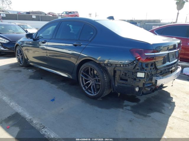 2016 BMW 750I WBA7F0C54GGL99840 Photo 2