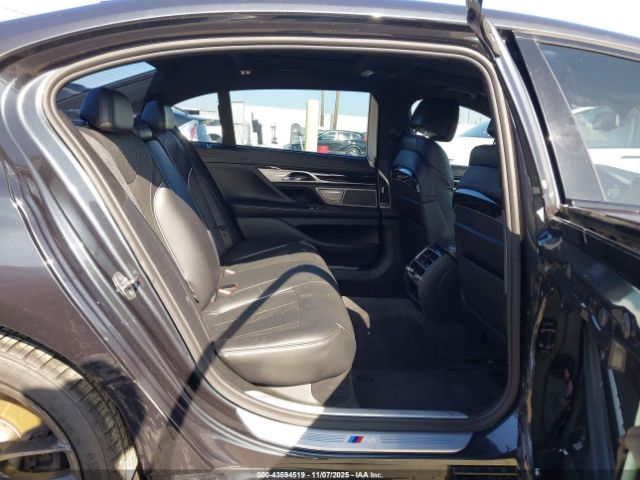 2016 BMW 750I WBA7F0C54GGL99840 Photo 7