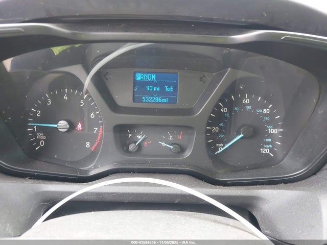 43594556 :رقم المزاد ، 1FDBF6ZM3GKA18681 vin ، 2016 Ford Transit-350 Cab مزاد بيع