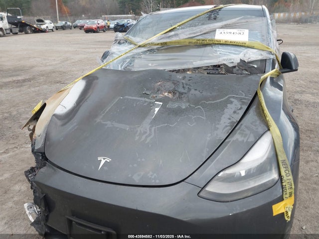 2023 TESLA MODEL Y 7SAYGDEE9PA177555 Photo 9