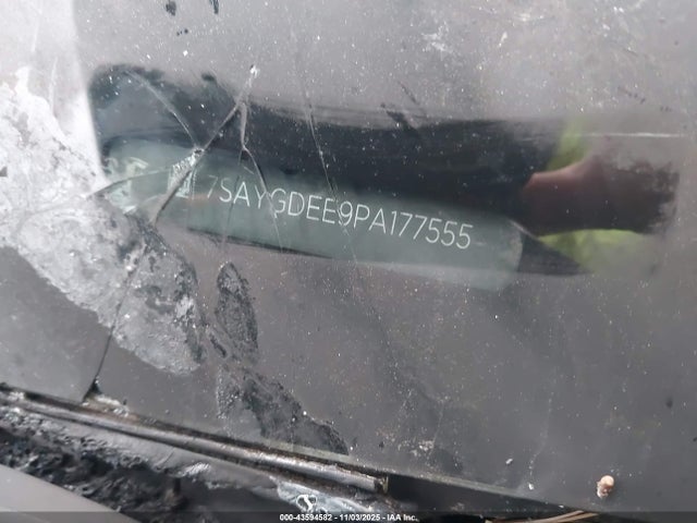 2023 TESLA MODEL Y 7SAYGDEE9PA177555 Photo 8