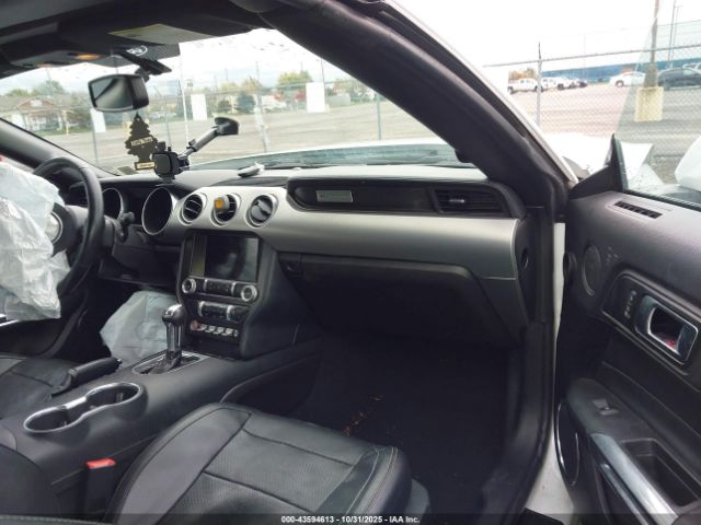 2019 FORD MUSTANG 1FATP8UH8K5131213 Photo 4