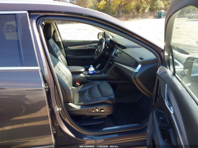 2017 CADILLAC XT5 1GYKNDRS1HZ185098 Photo 4