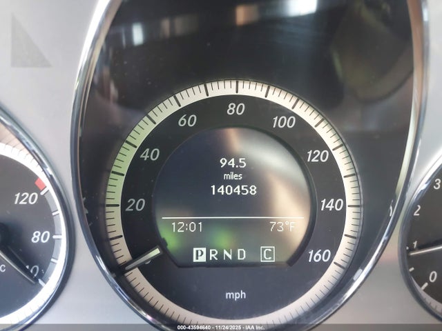 43594640 :رقم المزاد ، WDDGF8BB5AF416317 vin ، 2010 Mercedes-benz C 300 Luxury 4matic/sport 4matic مزاد بيع