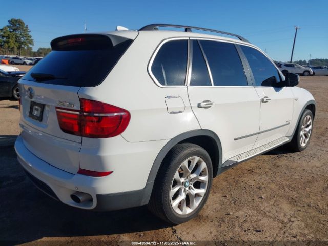 2013 BMW X5 5UXZV4C53D0E02545 Photo 3