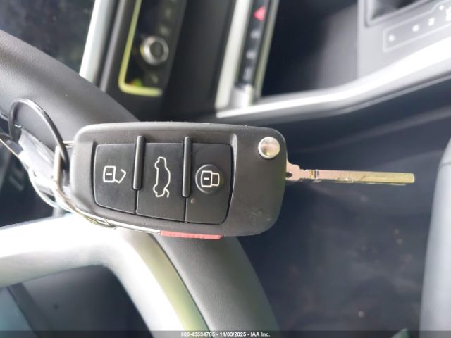 2025 AUDI Q3 WA1DECF3XS1049607 Photo 10