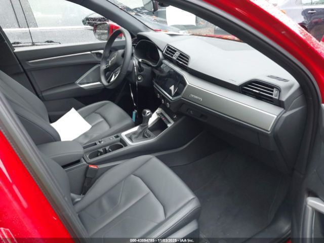 2025 AUDI Q3 WA1DECF3XS1049607 Photo 4