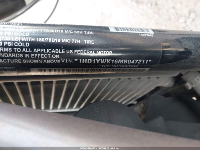 2021 HARLEY-DAVIDSON FXLRS 1HD1YWK16MB047211 Photo 9