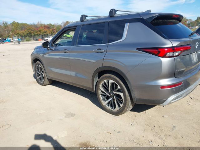2023 MITSUBISHI OUTLANDER JA4J4UA89PZ012569 Photo 2