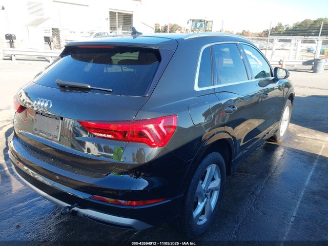 2020 AUDI Q3 WA1AECF31L1001594 Photo 3