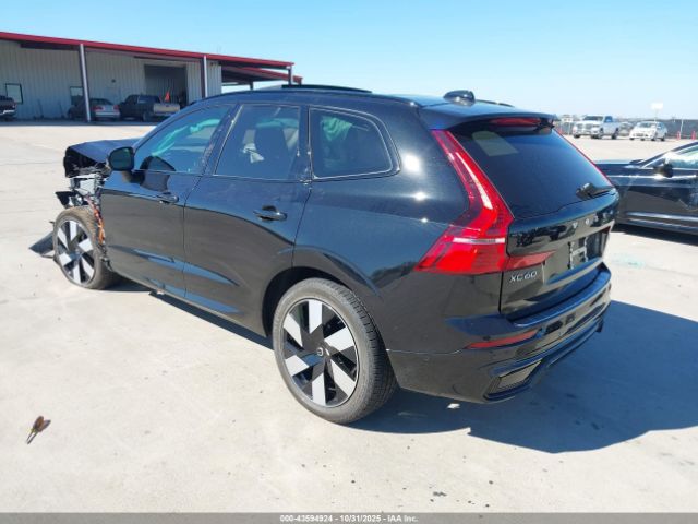 2025 VOLVO XC60 PLUG-IN HYBRID YV4H60RCXS1049604 Photo 2