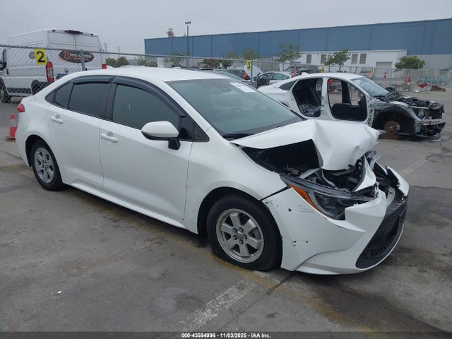 Toyota Corolla Hybrid Le 2022 JTDEAMDE0N3007004 main image