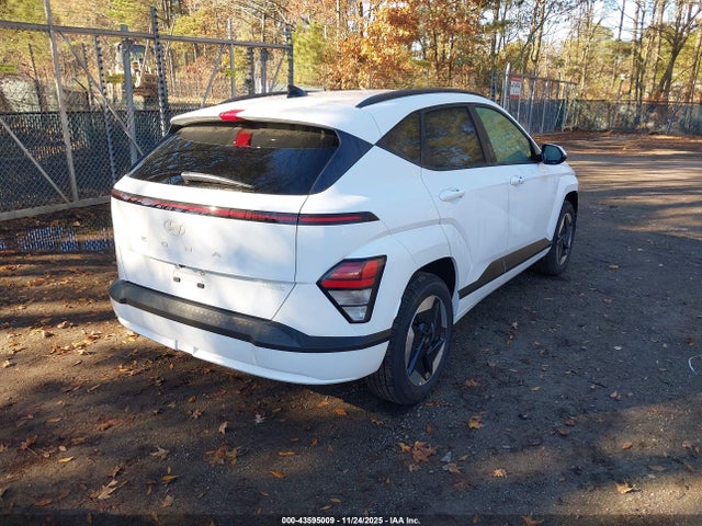 2025 HYUNDAI KONA ELECTRIC KM8HC3A61SU028539 Photo 3