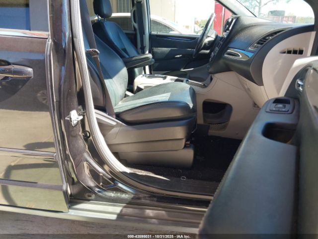 2017 DODGE GRAND CARAVAN 2C4RDGCG9HR629867 Photo 4