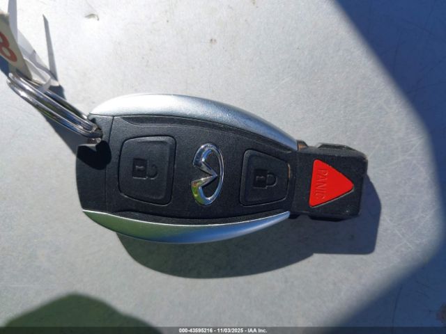 2017 INFINITI QX30 SJKCH5CR4HA025807 Photo 10