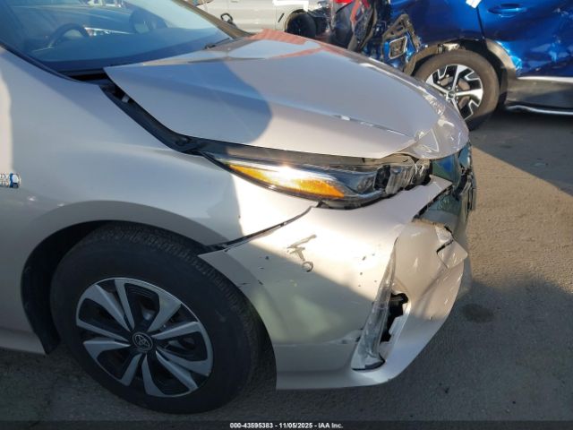 2017 TOYOTA PRIUS PRIME JTDKARFP3H3027184 Photo 5