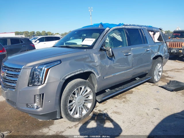 2018 CADILLAC ESCALADE ESV 1GYS3KKJXJR215135 Photo 1