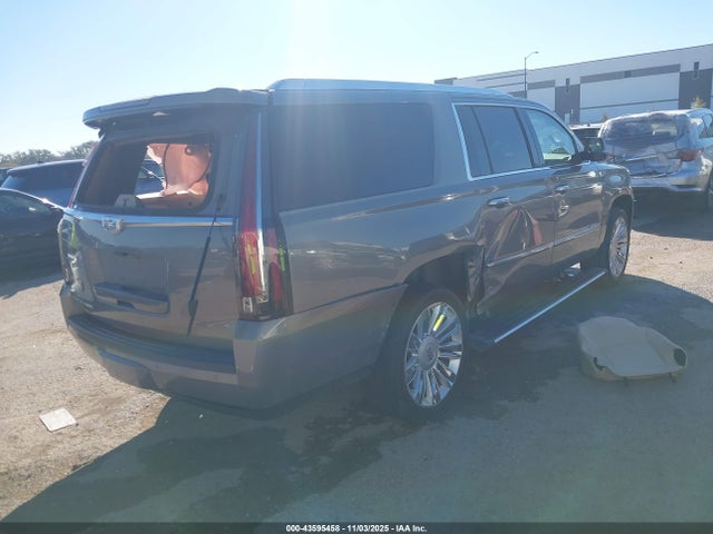 2018 CADILLAC ESCALADE ESV 1GYS3KKJXJR215135 Photo 3