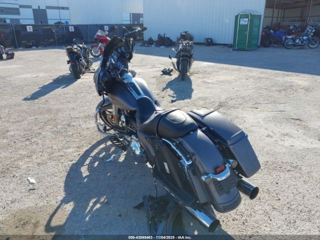 2016 HARLEY-DAVIDSON FLHXS 1HD1KRM15GB662823 Photo 2