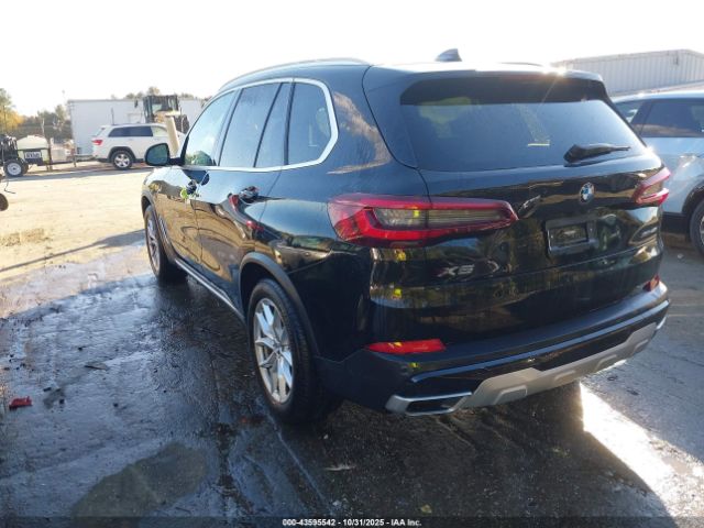 2020 BMW X5 5UXCR6C08L9C82200 Photo 2