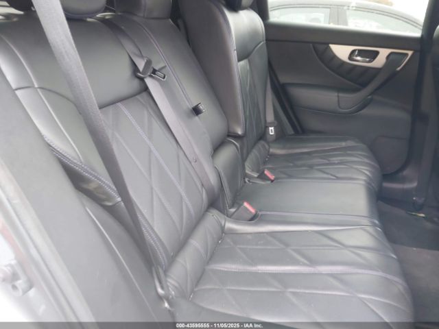 2016 INFINITI QX70 JN8CS1MW6GM752398 Photo 7