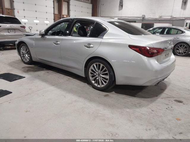 43595612 :رقم المزاد ، JN1EV7AP8LM207957 vin ، 2020 Infiniti Q50 Luxe مزاد بيع
