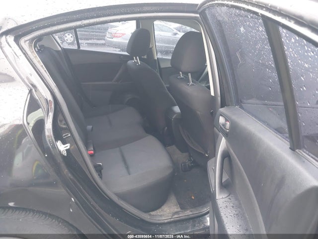 Продаж на аукціоні авто 2011 Mazda Mazda3 I Sport, vin: JM1BL1UG0B1492510, номер лоту: 43595654