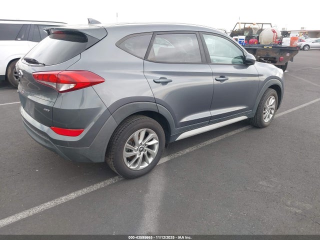 Hyundai TUCSON SEL 2018 KM8J3CA44JU735889 Image 4