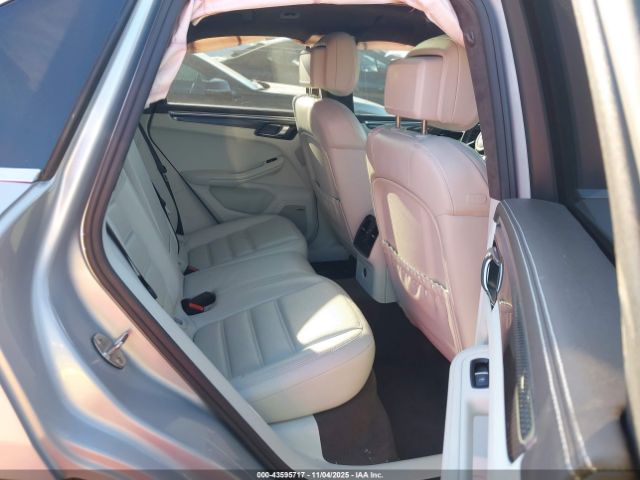 2017 PORSCHE MACAN WP1AF2A51HLB61961 Photo 7