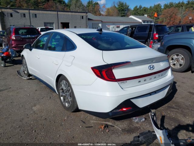 2021 HYUNDAI SONATA 5NPEL4JA2MH100752 Photo 2