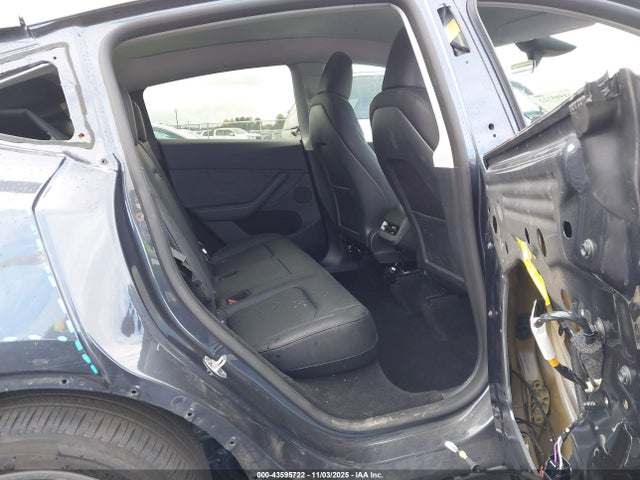 2025 TESLA MODEL Y 7SAYGDEE4SA358183 Photo 7