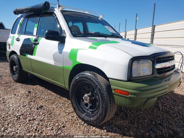 1999 CHEVROLET TRACKER 2CNBE13C8X6915939