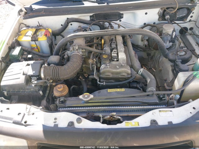 1999 CHEVROLET TRACKER 2CNBE13C8X6915939 Photo 9