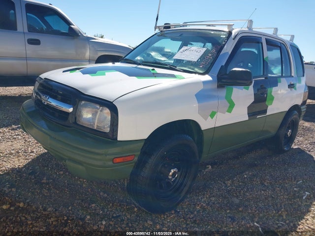 1999 CHEVROLET TRACKER 2CNBE13C8X6915939 Photo 1