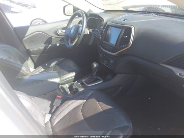 2016 JEEP CHEROKEE 1C4PJLCBXGW281158 Photo 4