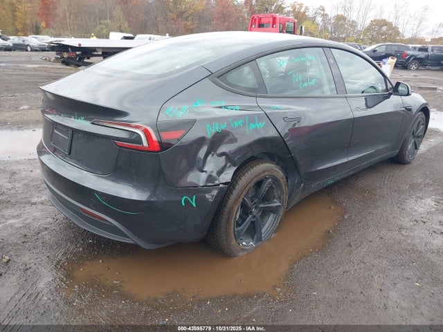 2025 TESLA MODEL 3 5YJ3E1EA8SF017350 Photo 3