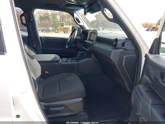 2024 TOYOTA LAND CRUISER JTEABFAJ1RK018593 Photo 4