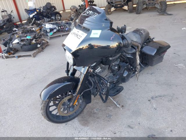 2018 HARLEY-DAVIDSON FLHXS 1HD1KRC19JB681240 Photo 1