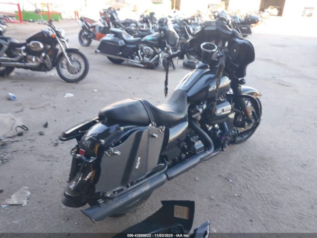 2018 HARLEY-DAVIDSON FLHXS 1HD1KRC19JB681240 Photo 3