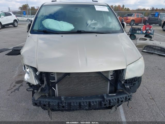 2014 CHRYSLER TOWN & COUNTRY 2C4RC1BG8ER183465 Photo 5