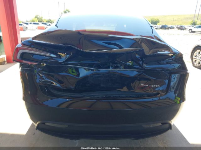 2025 TESLA MODEL 3 5YJ3E1EBXSF940258 Photo 5