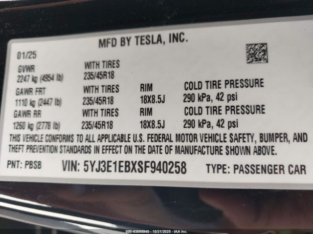 2025 TESLA MODEL 3 5YJ3E1EBXSF940258 Photo 8