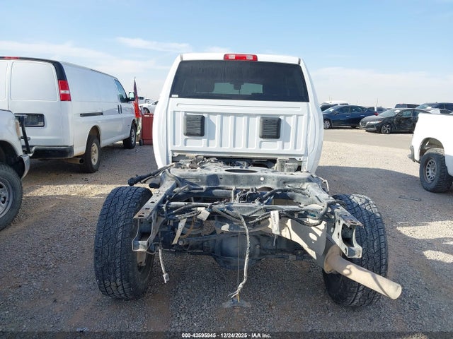 43595945 :رقم المزاد ، 3C7WR5HJ7LG118365 vin ، 2020 Ram 2500 Tradesman  4x4 8' Box مزاد بيع