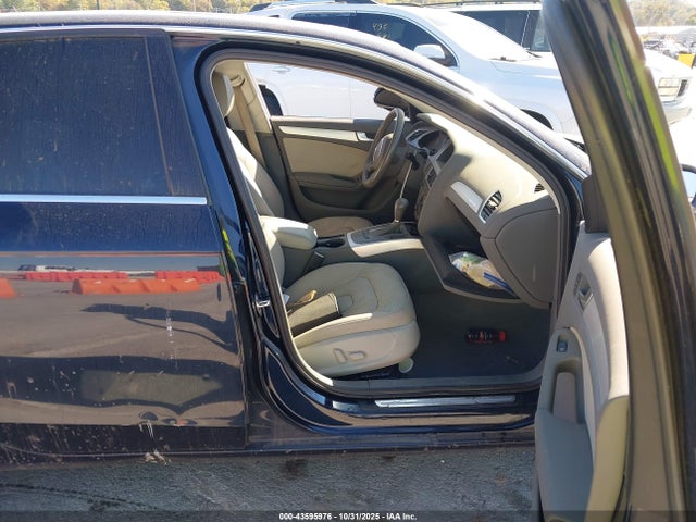 2011 AUDI A4 WAUFFAFL8BN025683 Photo 4