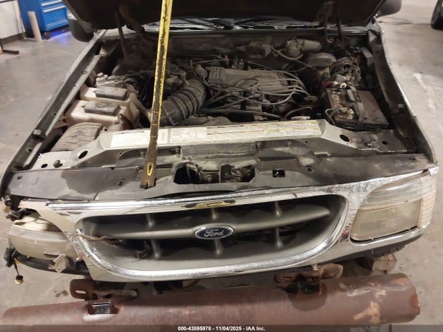 2000 FORD EXPLORER 1FMZU64P8YZA58382 Photo 9