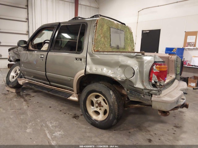 2000 FORD EXPLORER 1FMZU64P8YZA58382 Photo 2