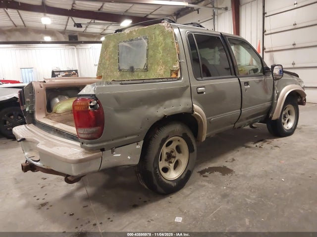 2000 FORD EXPLORER 1FMZU64P8YZA58382 Photo 3